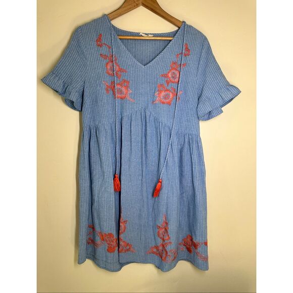 Entro Blue and White V-neck Boho Style Mini Dress Size Medium - Picture 1 of 3